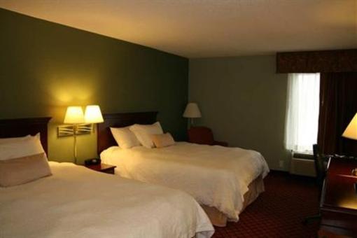 фото отеля Hampton Inn Hillsville