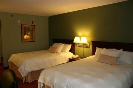 фото отеля Hampton Inn Hillsville