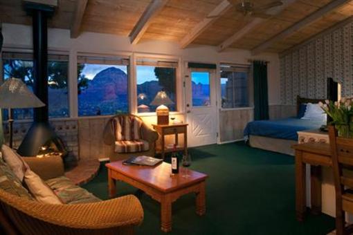 фото отеля Sky Ranch Lodge