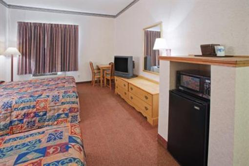 фото отеля Americas Best Value Inn and Suites - Kilgore
