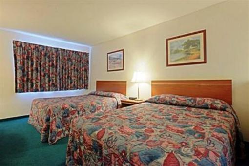 фото отеля Americas Best Value Inn and Suites Forest Grove