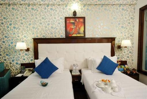 фото отеля Hotel Sun Park Chandigarh