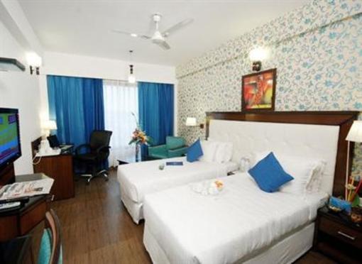 фото отеля Hotel Sun Park Chandigarh