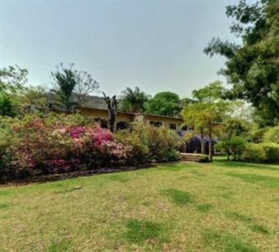фото отеля Laughing Waters Guest House Hazyview