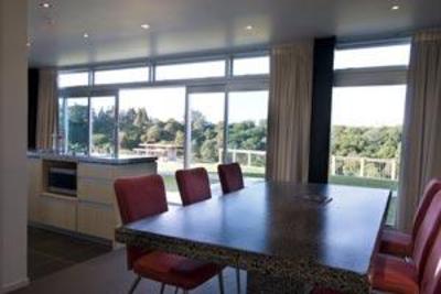 фото отеля One Burgess Hill