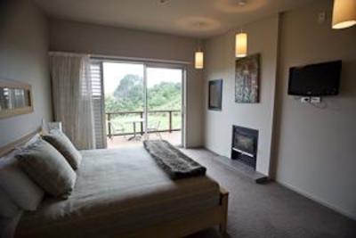 фото отеля One Burgess Hill