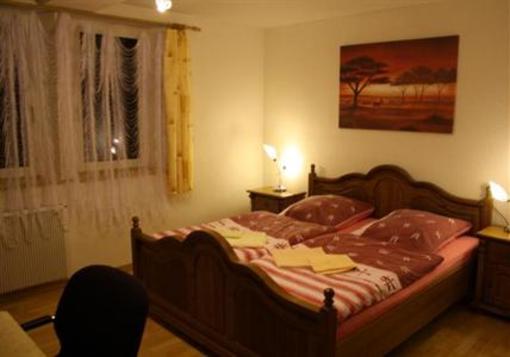 фото отеля Hotel Falkenhorst Crawinkel