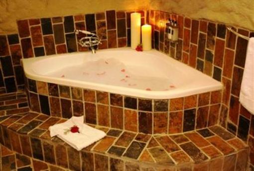 фото отеля Ingwenyama Resort White River