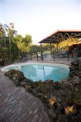 фото отеля Chapel Farm Getaways Accommodation Perth