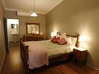 фото отеля Chapel Farm Getaways Accommodation Perth