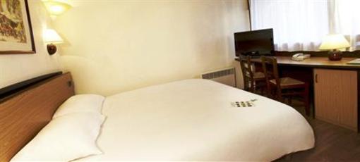 фото отеля Campanile Hotel Saint-Die-des-Vosges