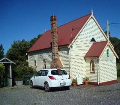фото отеля Strahan Colonial Cottages