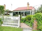 фото отеля Strahan Colonial Cottages