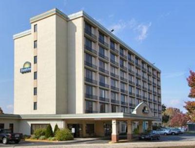 фото отеля Days Inn Chester (Pennsylvania)