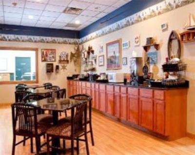 фото отеля Baymont Inn & Suites Ludington