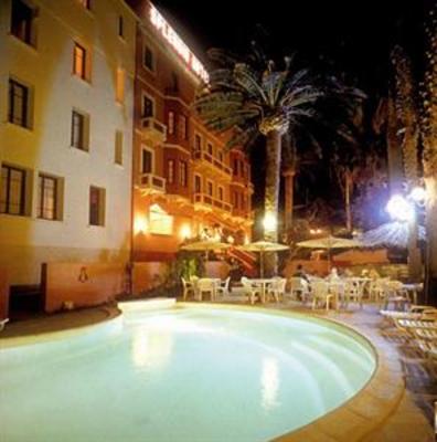 фото отеля Hotel Splendid L'Ile-Rousse