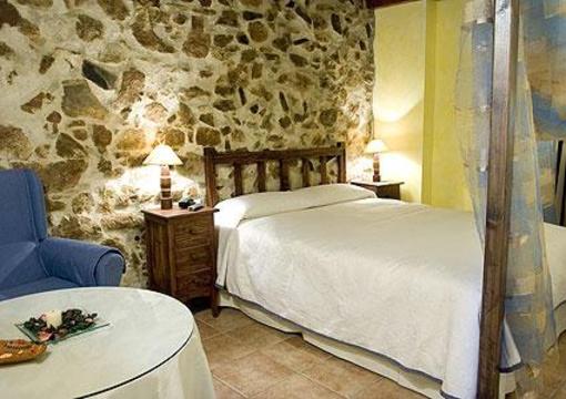 фото отеля Hostal Rural Molino Del Bombo Aracena
