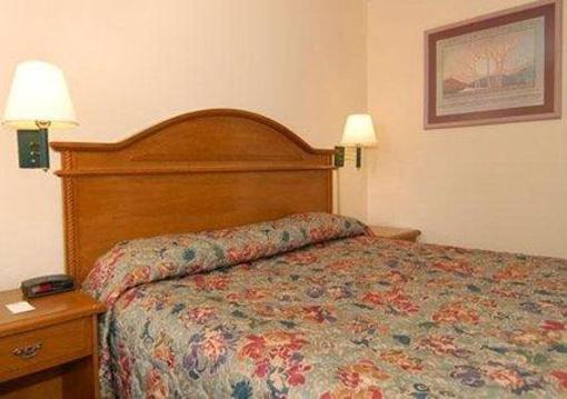 фото отеля Econo Lodge Laurel Racetrack