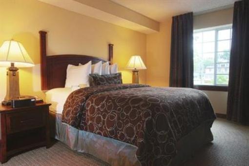 фото отеля Staybridge Suites North Brunswick