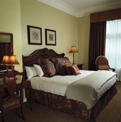 фото отеля Blennerhassett Hotel