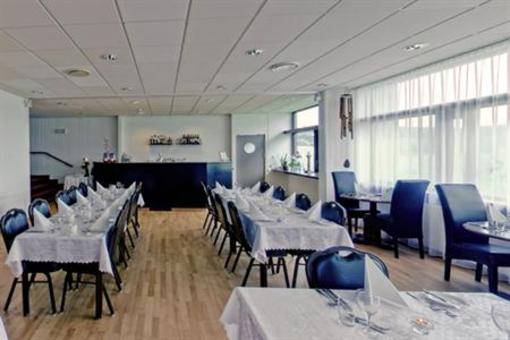 фото отеля Fosshotel Husavik