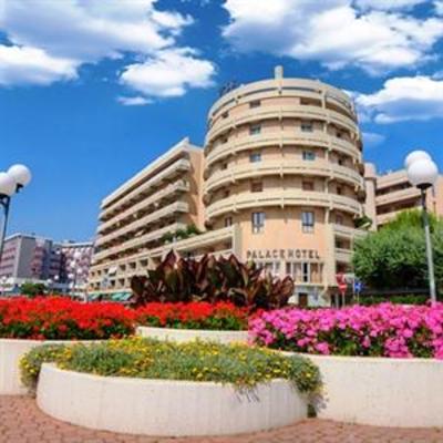 фото отеля Hotel Palace Senigallia