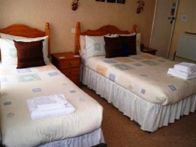 фото отеля Summerlands Guest House