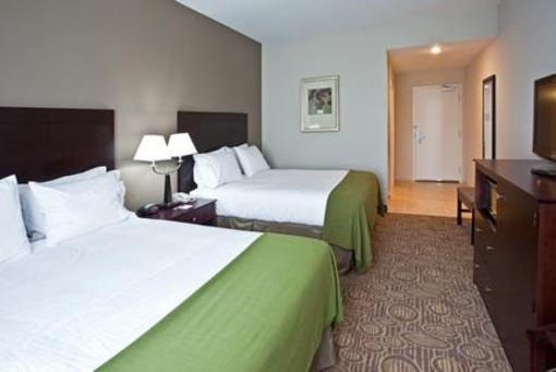 фото отеля Holiday Inn Express Hotel & Suites Palatka Northwest