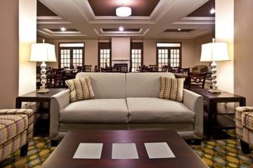 фото отеля Holiday Inn Express Hotel & Suites Palatka Northwest