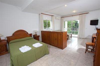 фото отеля Tara-Gay Apartamentos Sitges