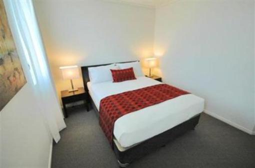 фото отеля Best Western Plus Cairns Central Apartments