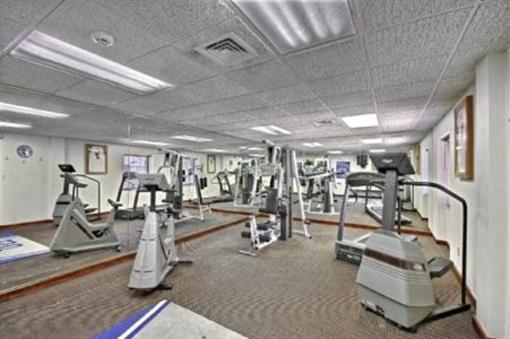 фото отеля Clarion Inn & Suites Terre Haute