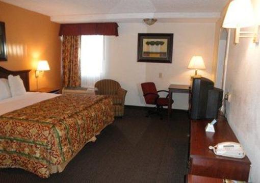 фото отеля Clarion Inn & Suites Terre Haute