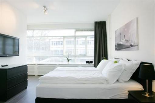фото отеля City Studios Rotterdam