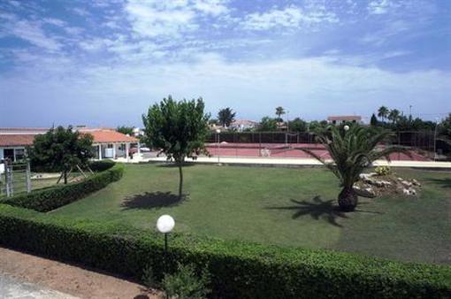 фото отеля Sa Caleta Playa Apartaments Menorca