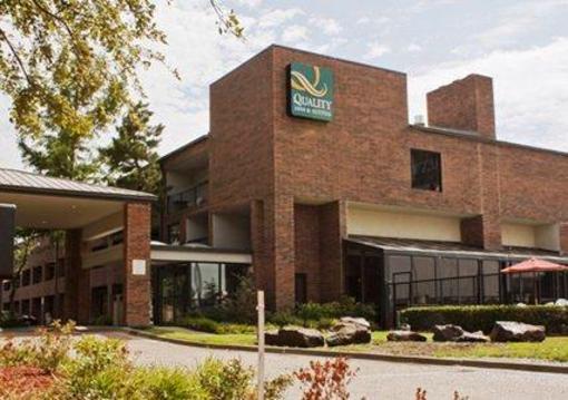фото отеля Quality Inn & Suites Airport