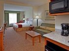 фото отеля Holiday Inn Express Hotel & Suites Greensboro - Airport Area