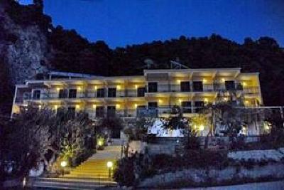 фото отеля Glyfada Beach Hotel