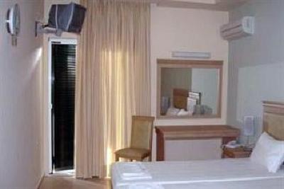 фото отеля Glyfada Beach Hotel