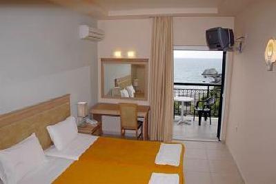 фото отеля Glyfada Beach Hotel