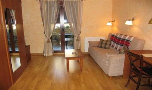 фото отеля Apartamentos Russell
