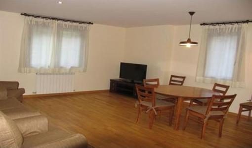 фото отеля Apartamentos Russell