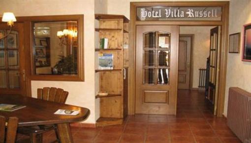 фото отеля Apartamentos Russell