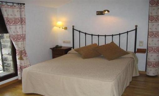 фото отеля Apartamentos Russell