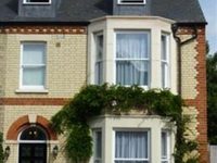 Lynwood House