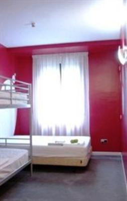 фото отеля Revolutum Hostel Salamanca