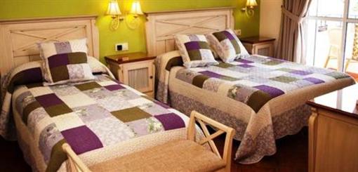 фото отеля Hostal Los Pinos
