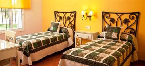 фото отеля Hostal Los Pinos