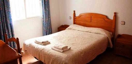 фото отеля Hostal Los Pinos