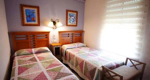 фото отеля Hostal Los Pinos